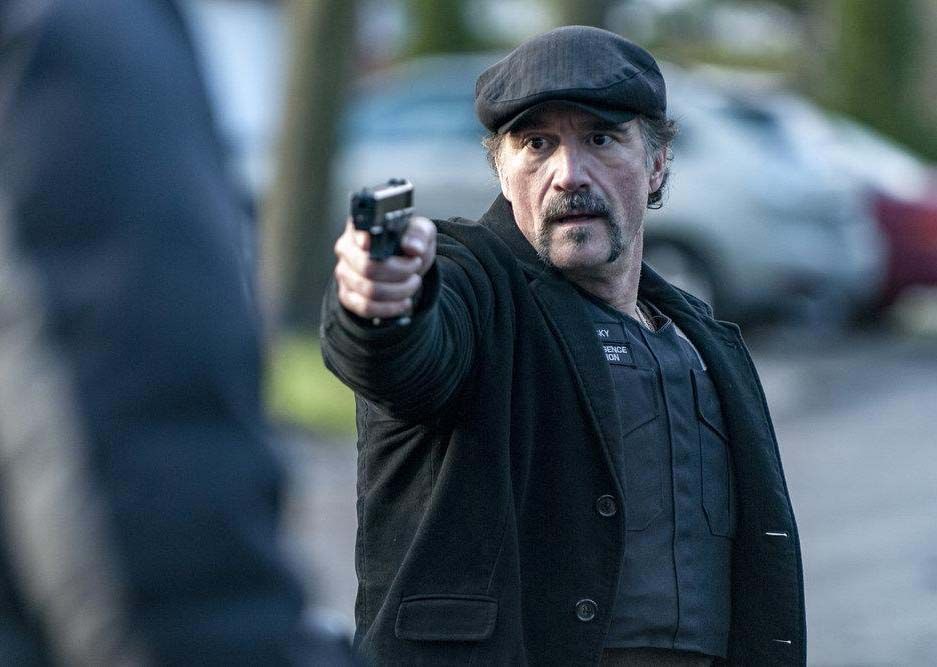 Chicago Police Department : Photo Elias Koteas