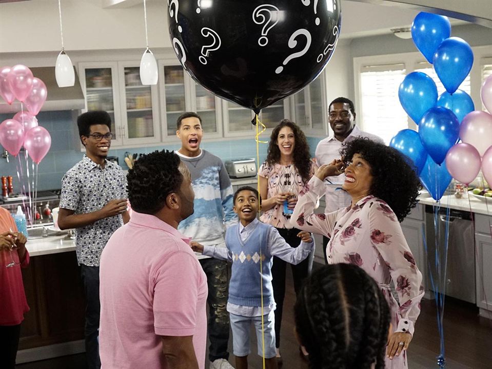 Black-ish : Photo Tracee Ellis Ross, Jenifer Lewis, Marcus Scribner, Miles Brown