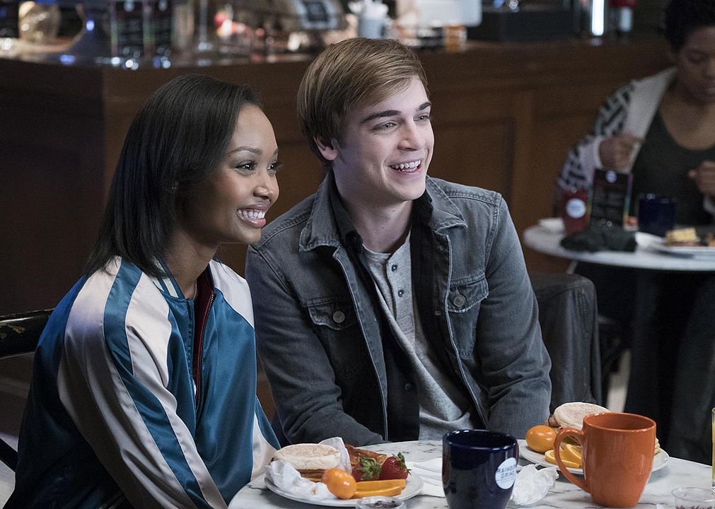 The Real O'Neals : Photo Ashleigh LaThrop, Sean Grandillo