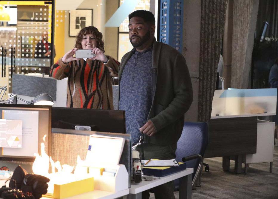 Powerless : Photo Ron Funches, Jennie Pierson