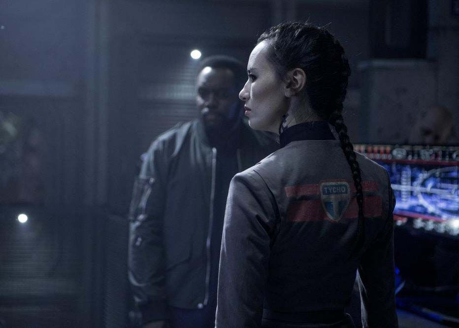 The Expanse : Photo Cara Gee