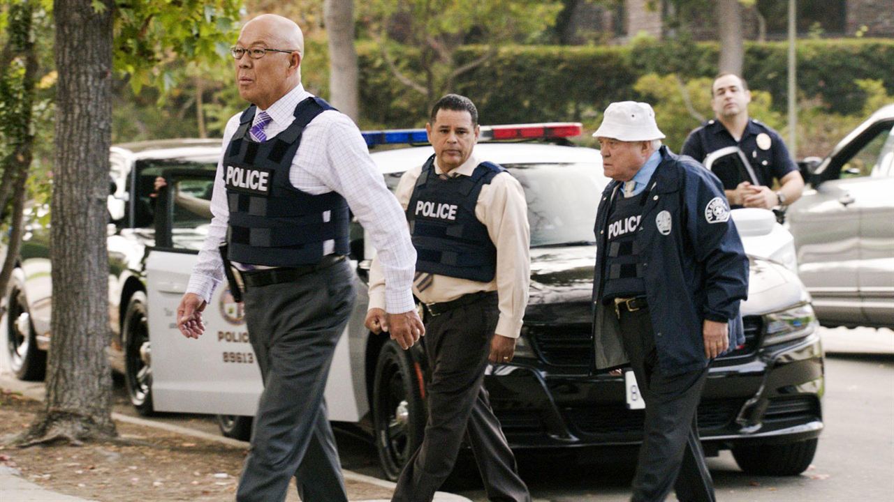 Major Crimes : Photo Michael Paul Chan, Raymond Cruz, G.W. Bailey