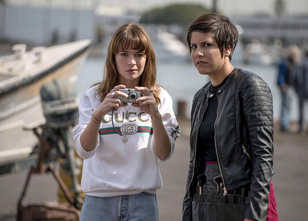 Photo Britt Robertson, Ellie Reed