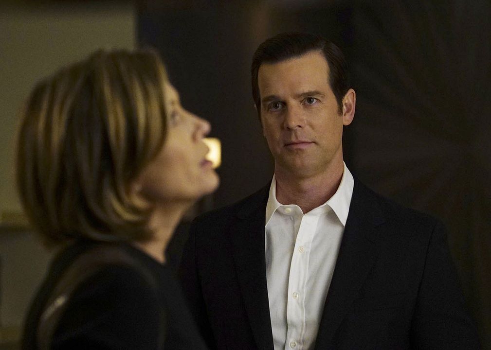 The Catch (2016) : Photo Sonya Walger, Peter Krause