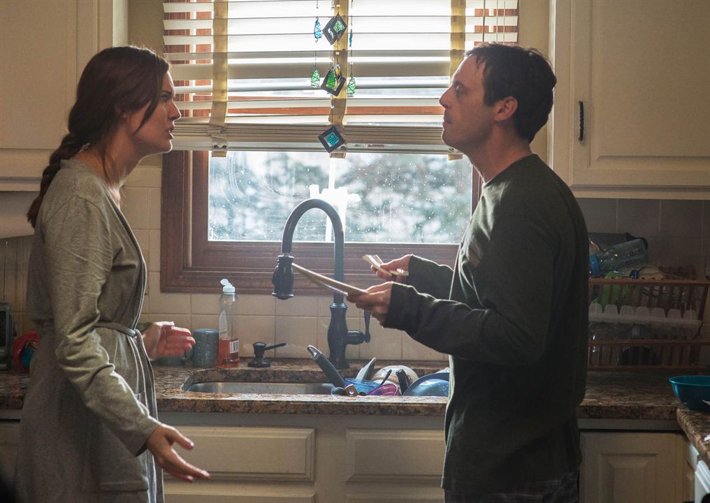 Aftermath : Photo Scoot McNairy, Hannah Ware