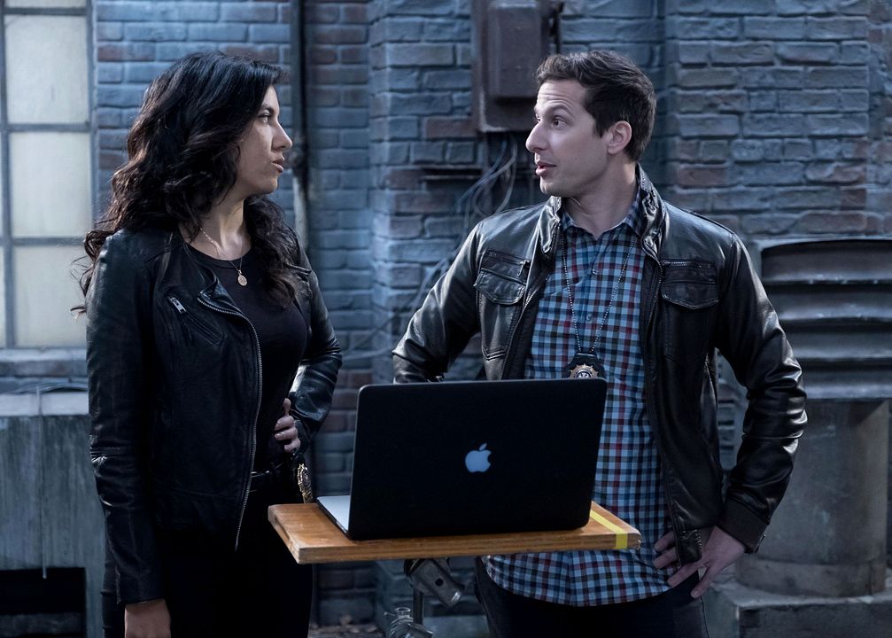 Brooklyn Nine-Nine : Photo Andy Samberg, Stephanie Beatriz