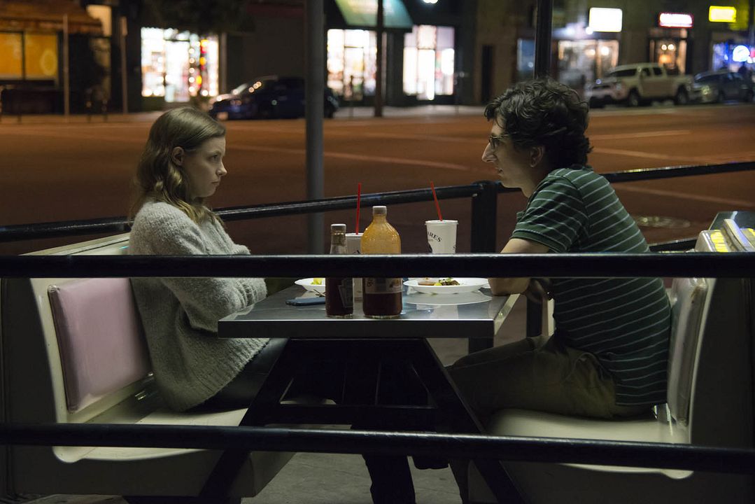 Love : Photo Paul Rust, Gillian Jacobs