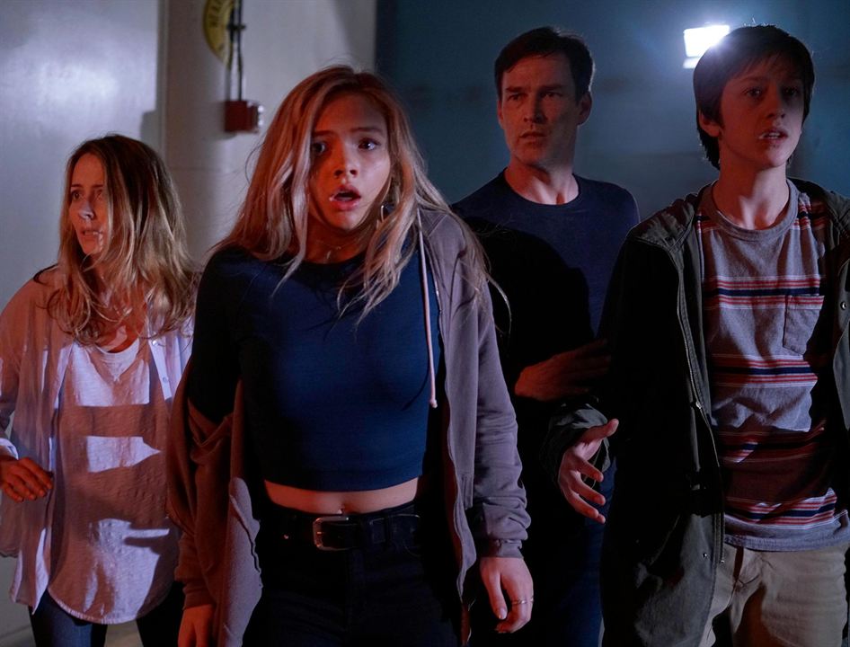 The Gifted : Photo Percy Hynes-White, Natalie Alyn Lind, Amy Acker, Stephen Moyer