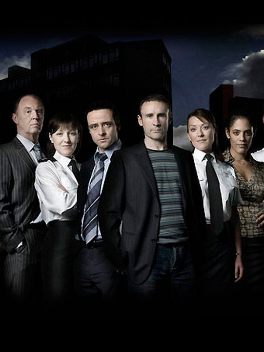 Holby Blue : Affiche