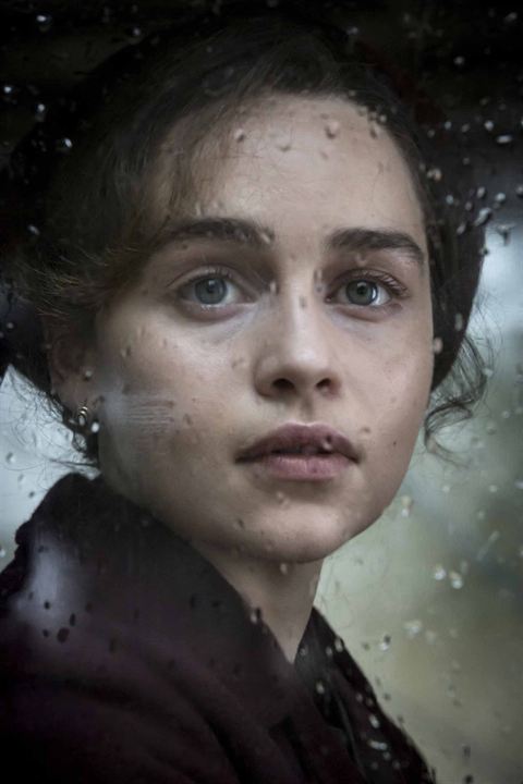 Voice From the Stone : Photo Emilia Clarke