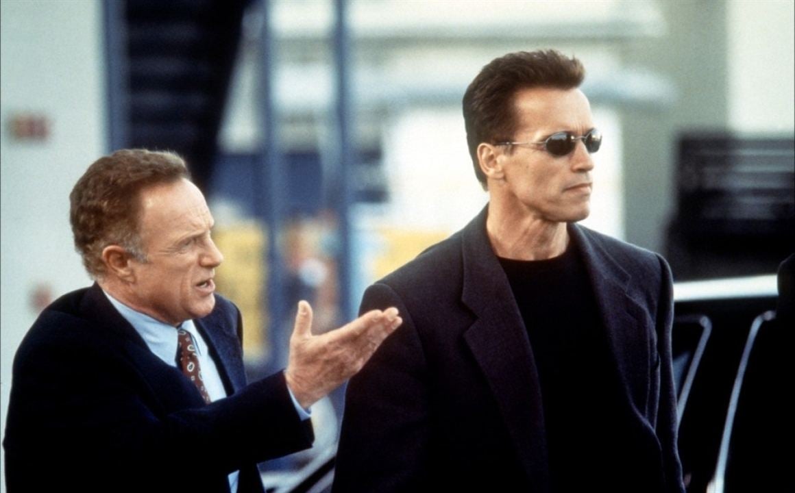 L'Effaceur : Photo James Caan, Arnold Schwarzenegger