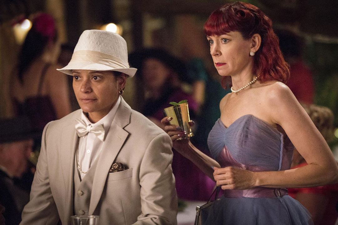 Claws : Photo Judy Reyes, Carrie Preston