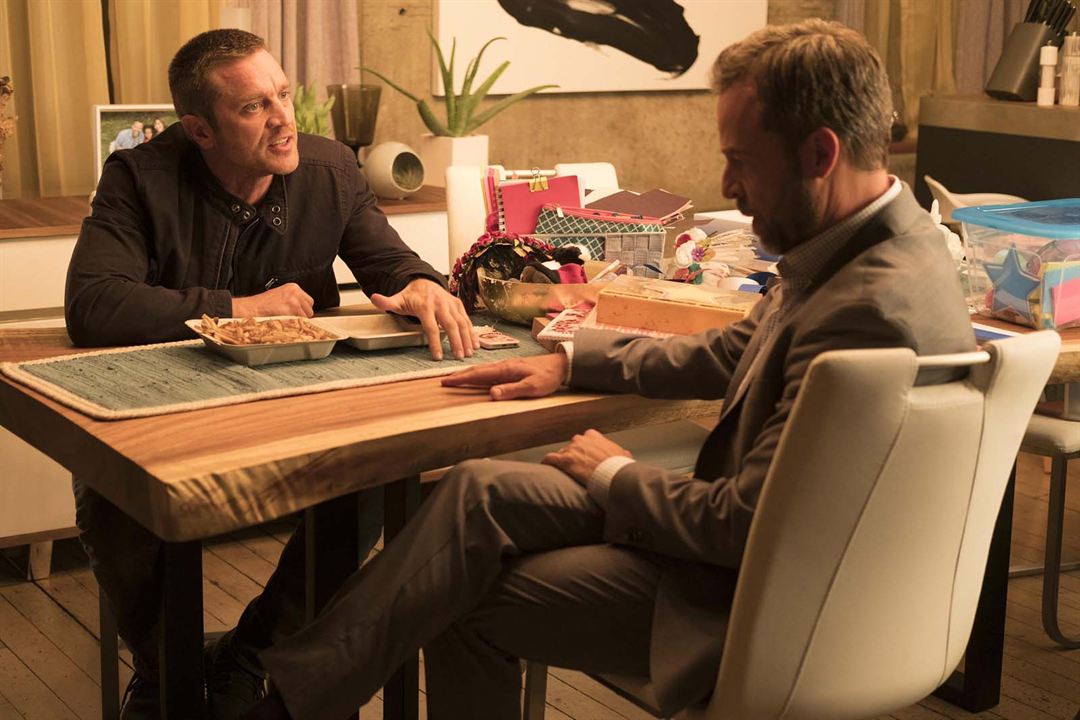 Somewhere Between : Photo Devon Sawa, JR Bourne