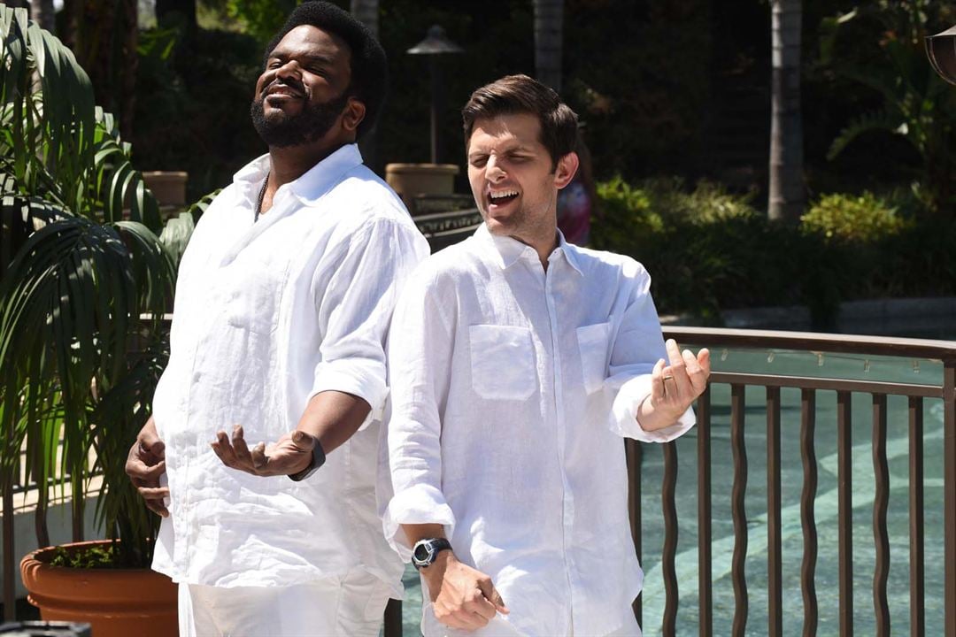 Ghosted : Photo Craig Robinson, Adam Scott