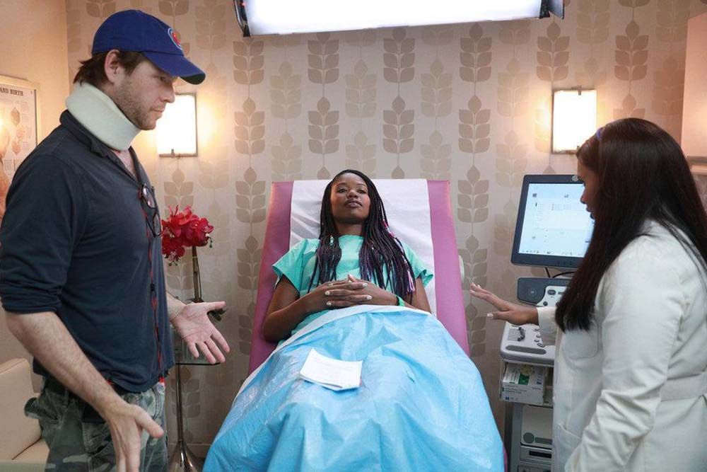 The Mindy Project : Photo Xosha Roquemore, Ike Barinholtz