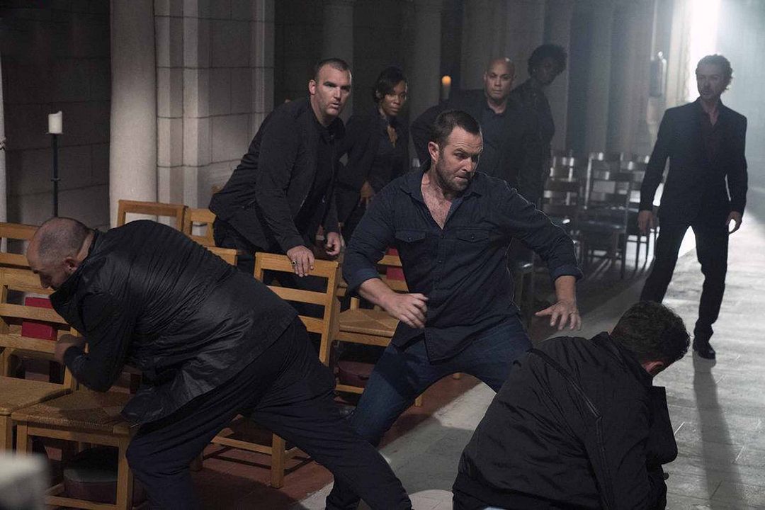 Blindspot : Photo Sullivan Stapleton