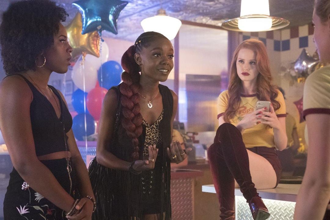 Riverdale : Photo Madelaine Petsch, Ashleigh Murray, Asha Bromfield