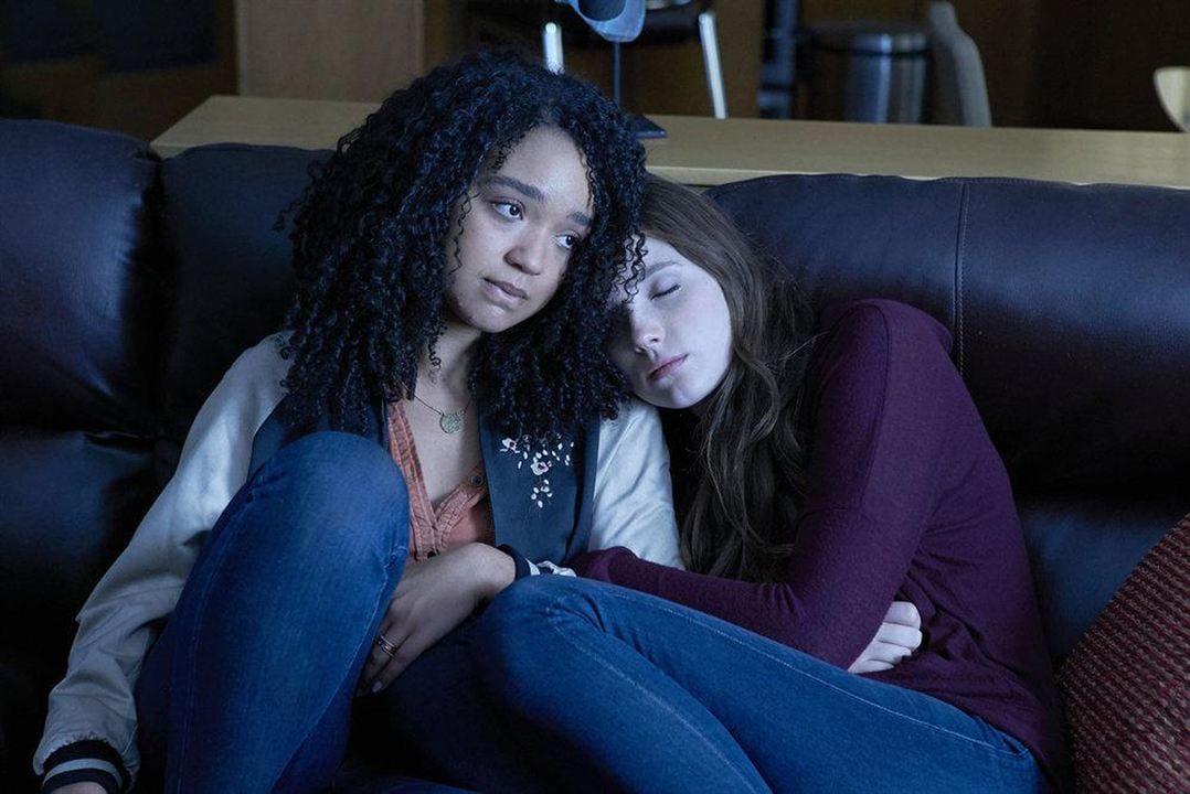 Channel Zero : Photo Amy Forsyth, Aisha Dee