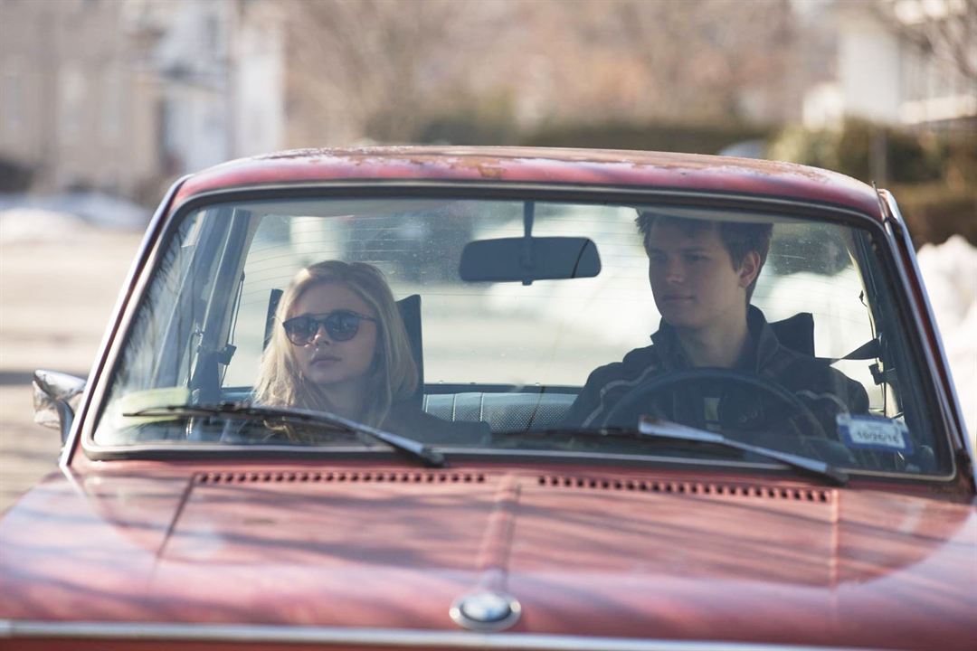 November Criminals : Photo Chloë Grace Moretz, Ansel Elgort