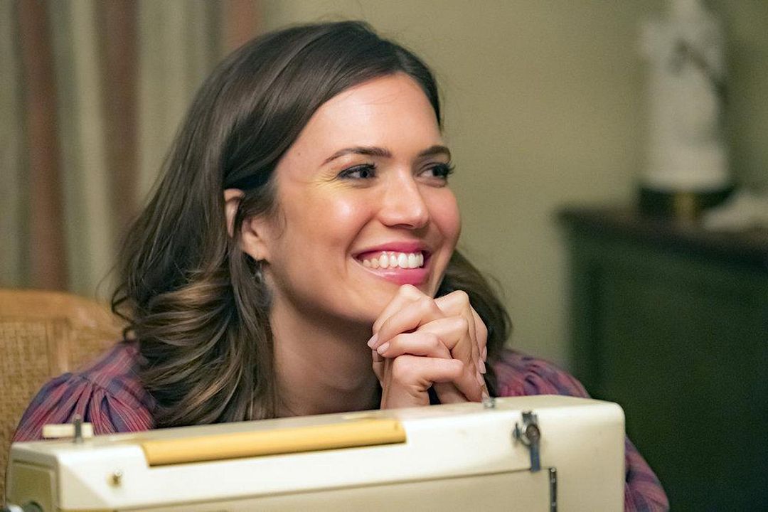 This is Us : Photo Mandy Moore
