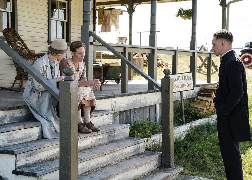 Photo de Sarah Jones Damnation Photo Sarah Jones Killian Scott Photo 15 sur 78 AlloCine