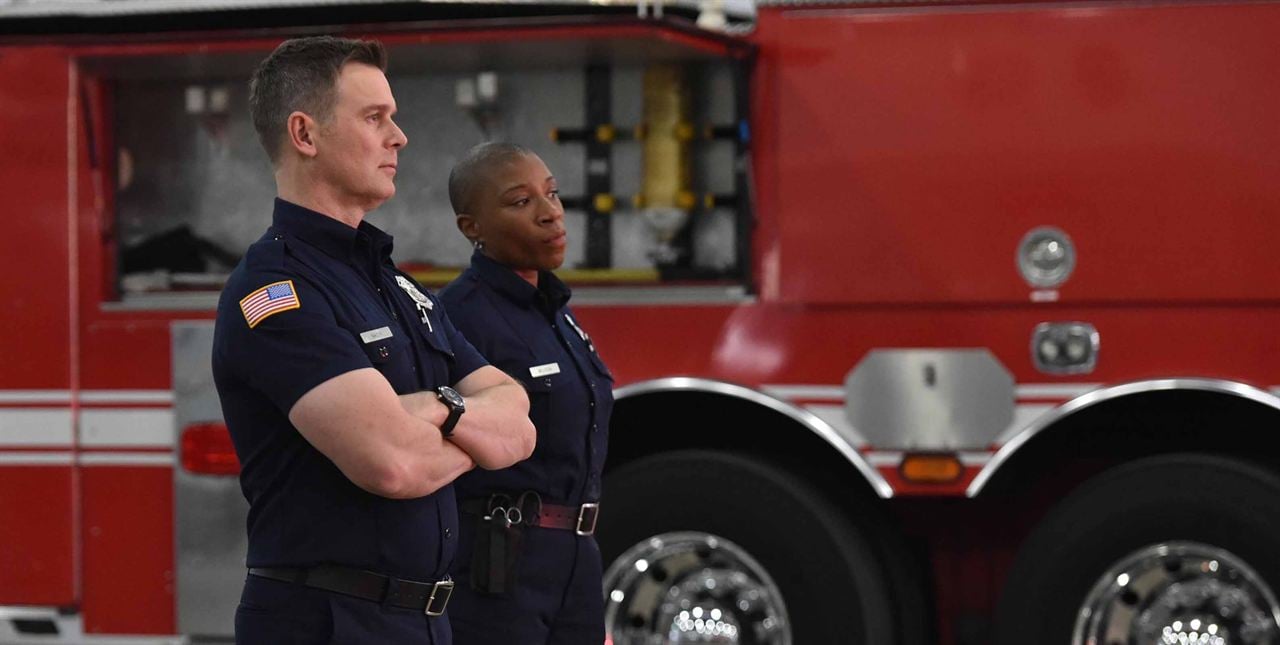 9-1-1 : Photo Peter Krause, Aisha Hinds