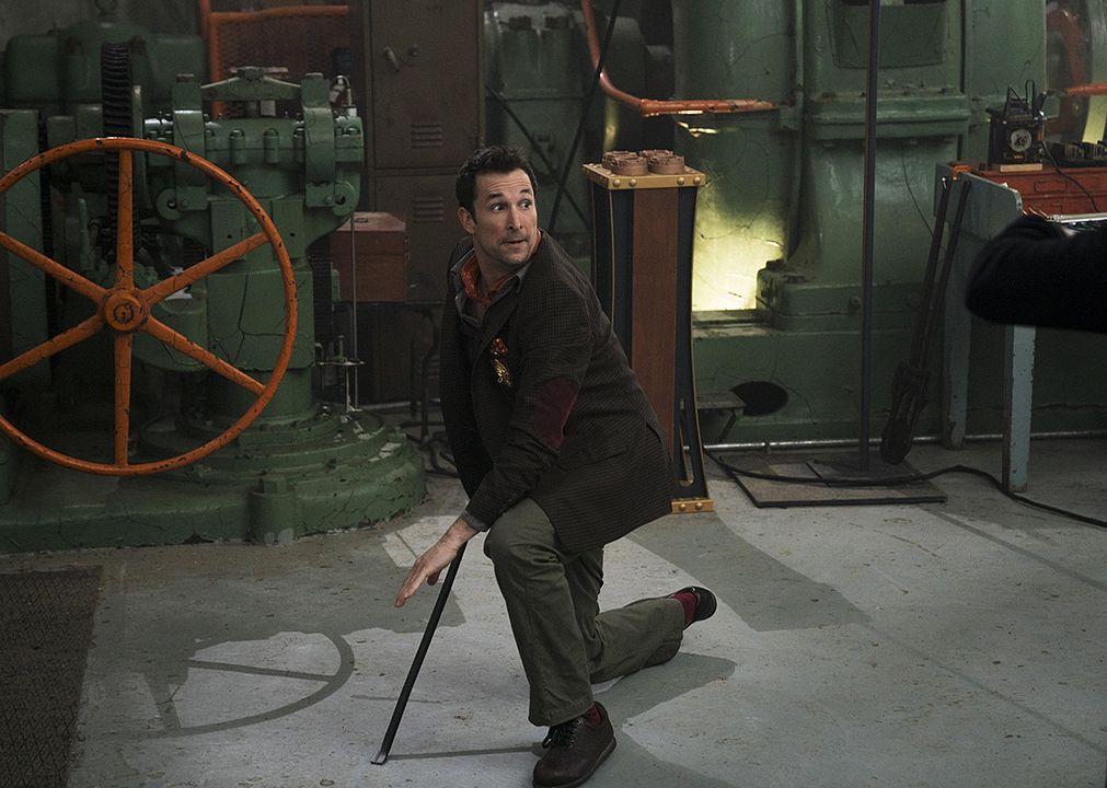 Flynn Carson et les nouveaux aventuriers : Photo Noah Wyle