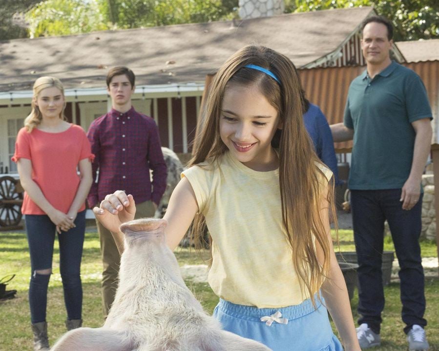 American Housewife (2016) : Photo Meg Donnelly, Diedrich Bader, Daniel DiMaggio, Julia Butters