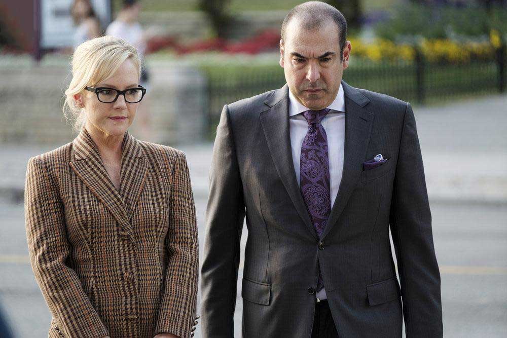 Suits : avocats sur mesure : Photo Rachael Harris, Rick Hoffman