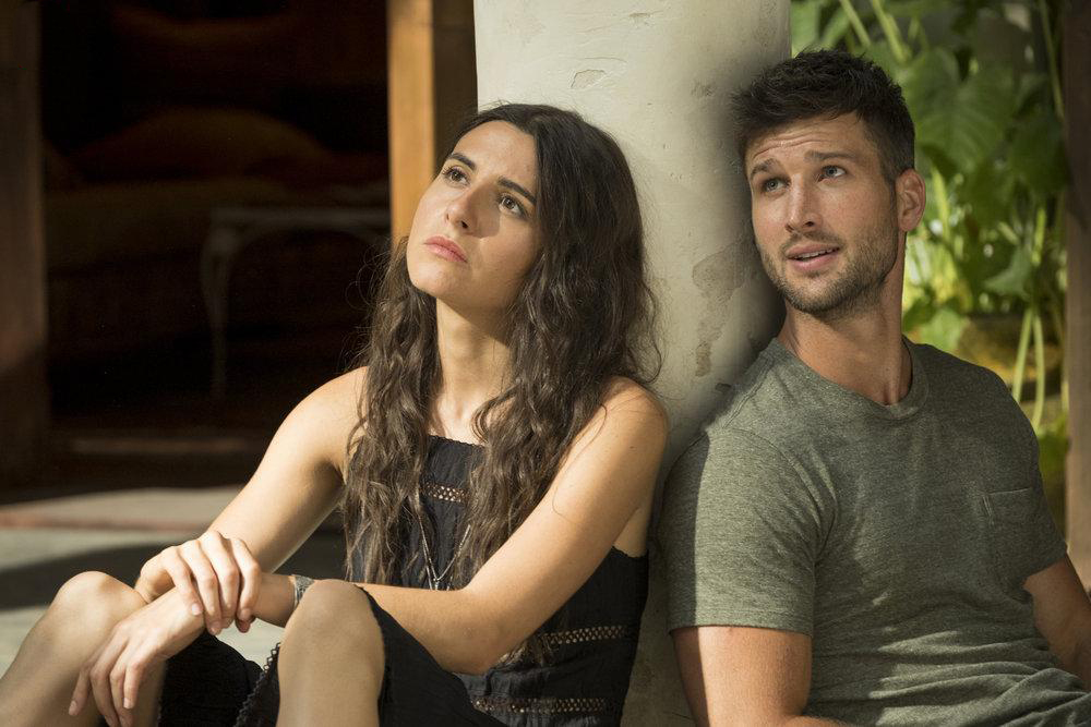 Imposters : Photo Parker Young, Marianne Rendón