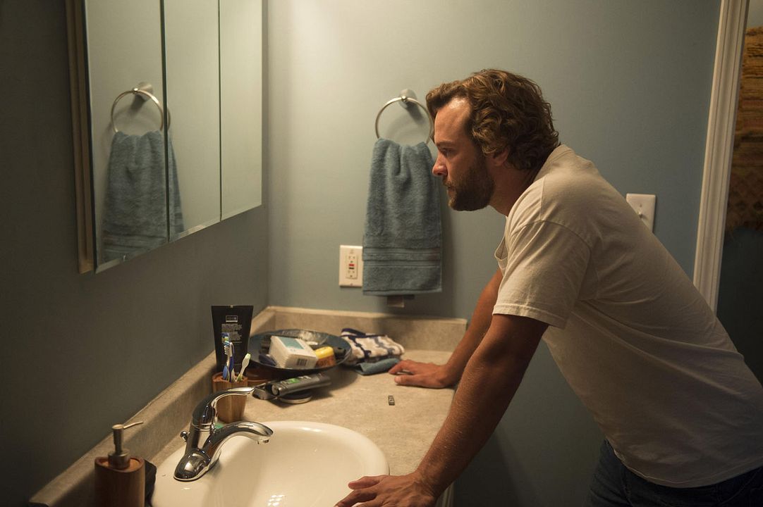 SIX : Photo Kyle Schmid