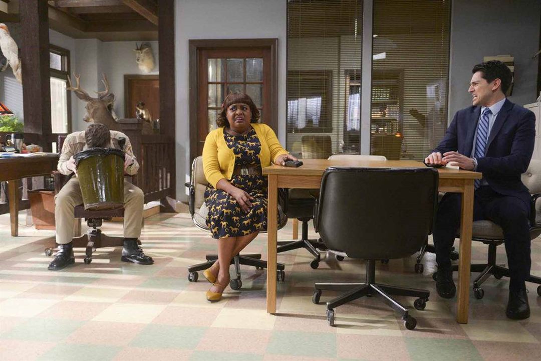 Trial & Error : Photo Sherri Shepherd, Nicholas D'Agosto