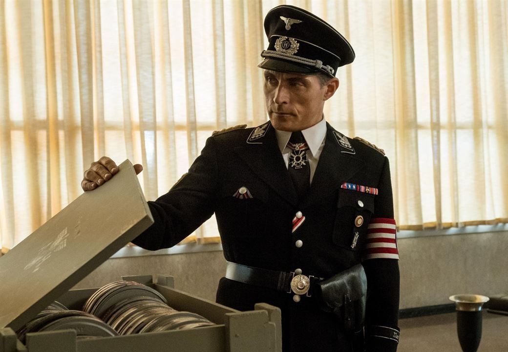 The Man In the High Castle : Photo Rufus Sewell