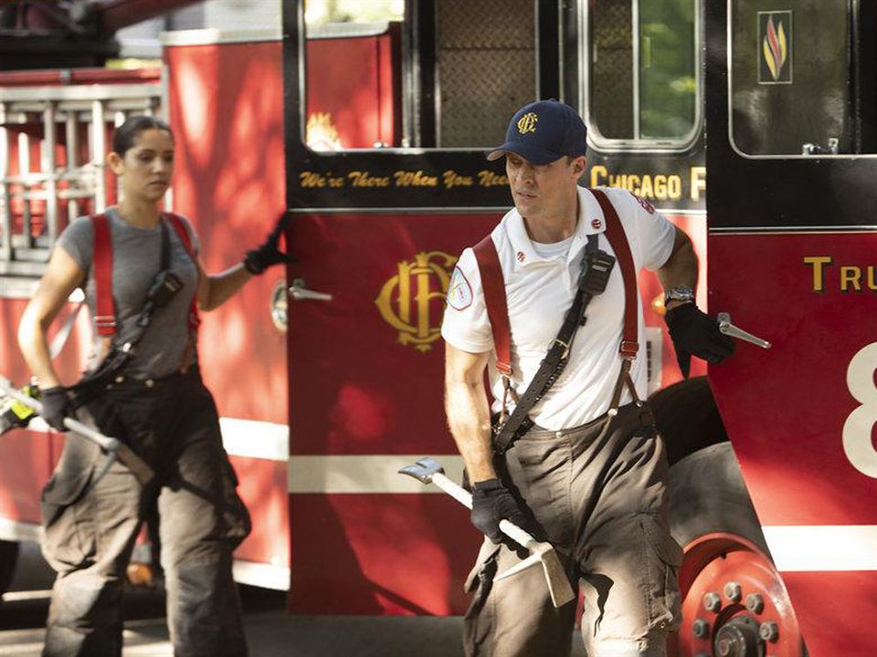 Chicago Fire : Photo Jesse Spencer, Miranda Rae Mayo