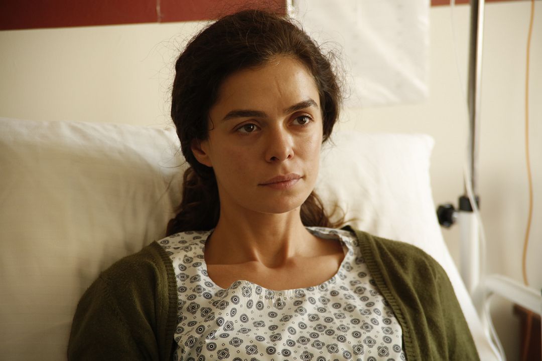 Comment Voir La Saison 2 De La Série Une Femme www.allocine.fr