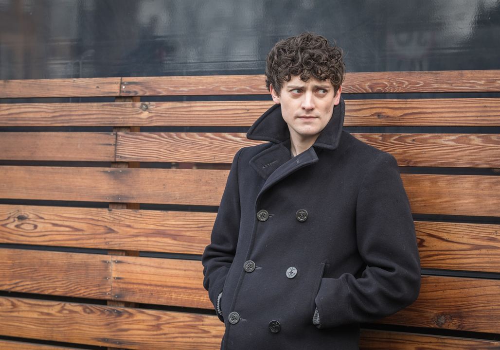 Dead In A Week (Or Your Money Back) : Photo Aneurin Barnard