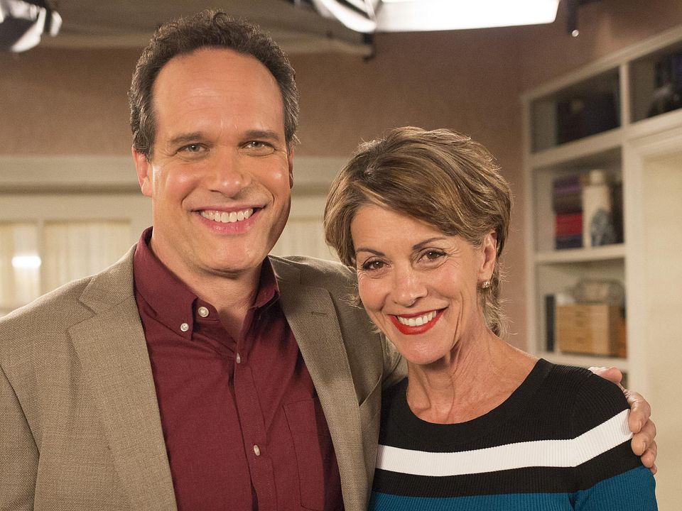 American Housewife (2016) : Photo Wendie Malick, Diedrich Bader