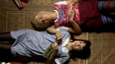 Skins : Affiche