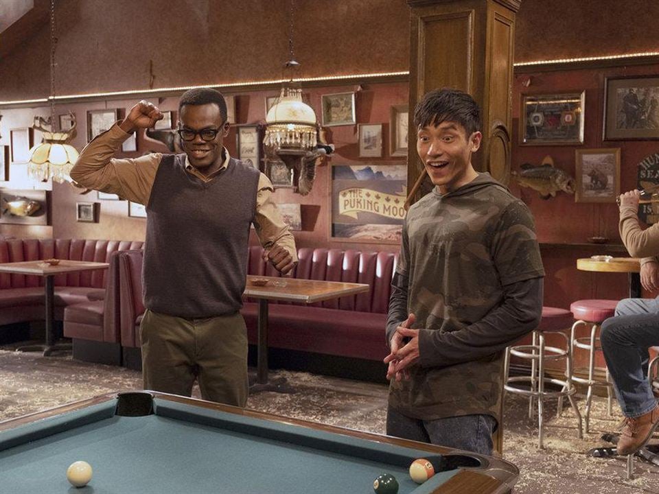 The Good Place : Photo Manny Jacinto, William Jackson Harper