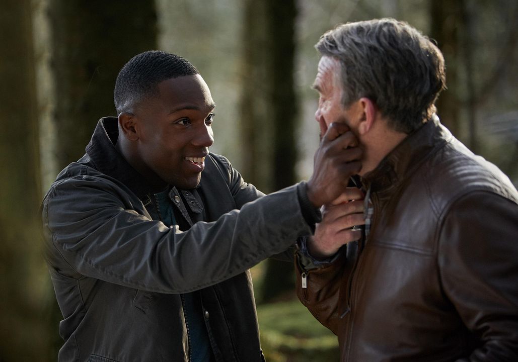 Doctor Who (2005) : Photo Bradley Walsh (II), Tosin Cole