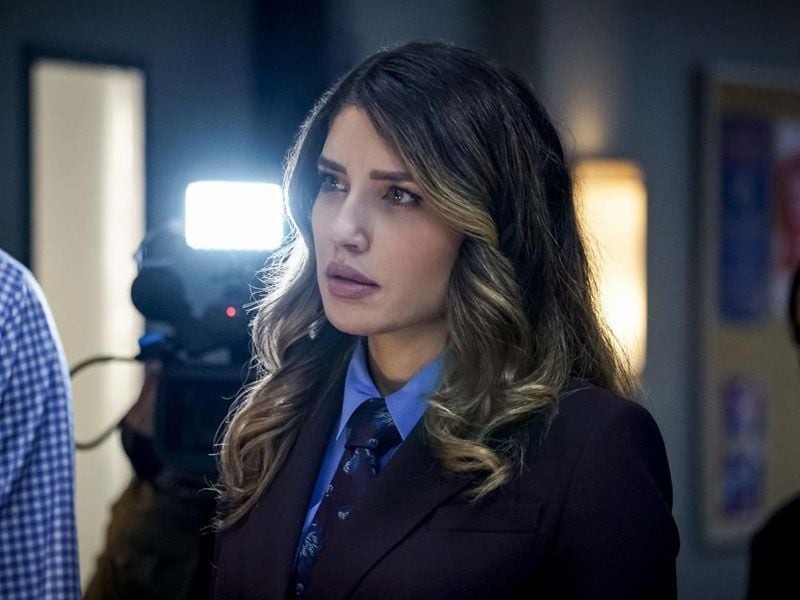 Arrow : Photo Juliana Harkavy