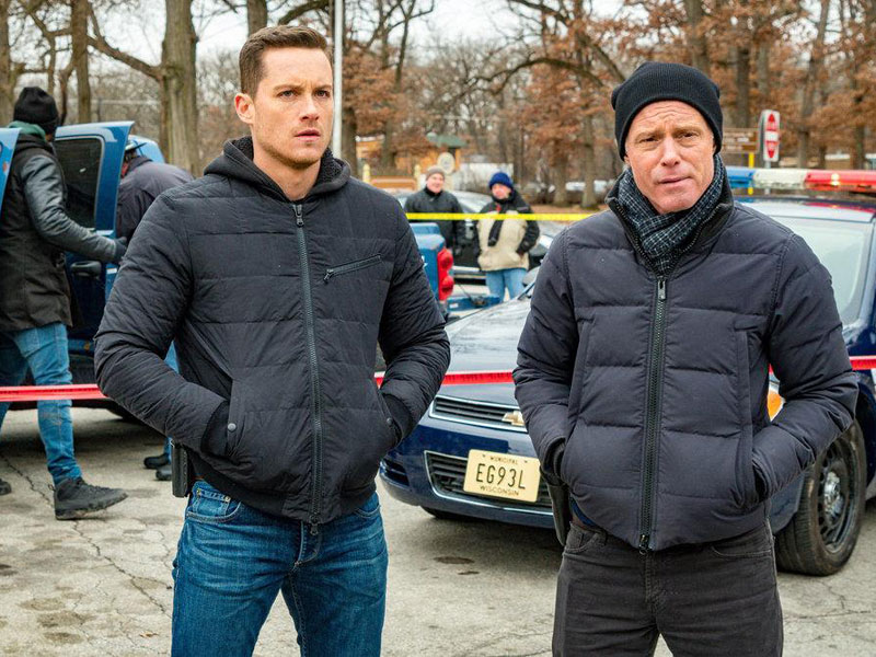 Chicago Police Department : Photo Jason Beghe, Jesse Lee Soffer