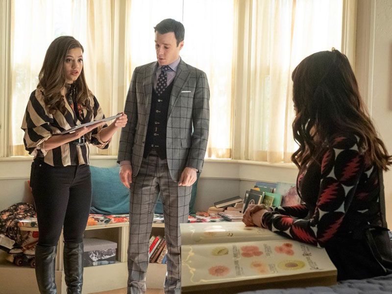 Charmed (2018) : Photo Rupert Evans, Sarah Jeffery, Melonie Diaz
