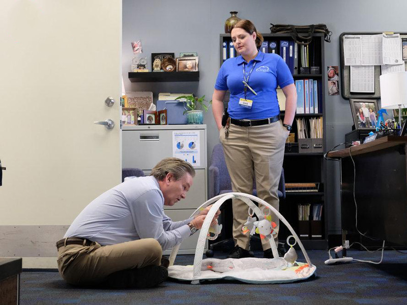 Superstore : Photo Mark McKinney, Lauren Ash