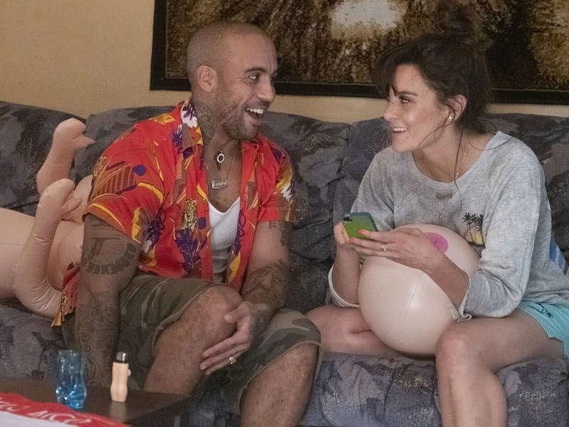 SMILF : Photo Frankie Shaw, Nathaniel De La Rosa