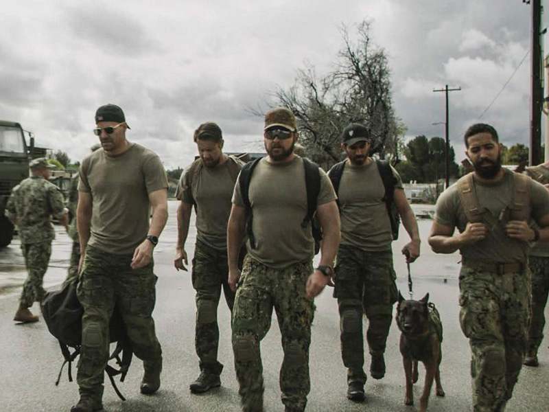 SEAL Team : Photo Neil Brown Jr., A.J. Buckley, Justin Melnick, David Boreanaz