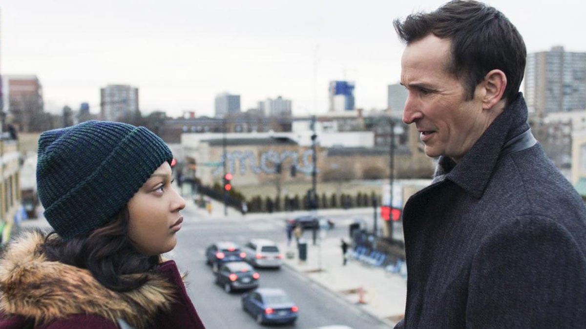 The Red Line : Photo Aliyah Royale, Noah Wyle