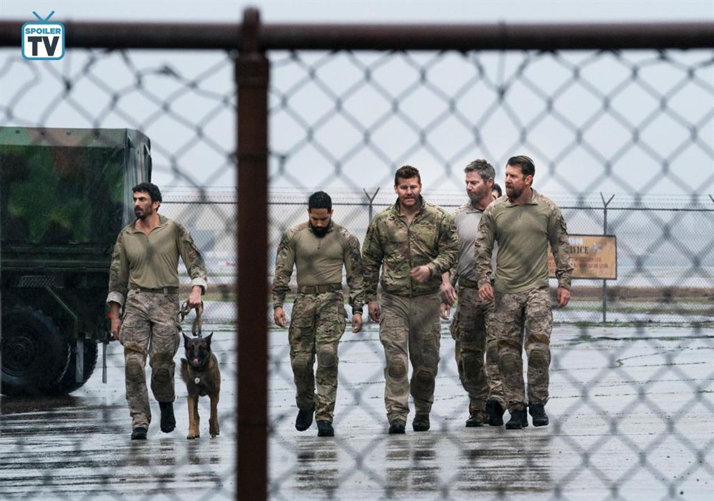 SEAL Team : Photo Neil Brown Jr., David Boreanaz, Tyler Grey, Justin Melnick