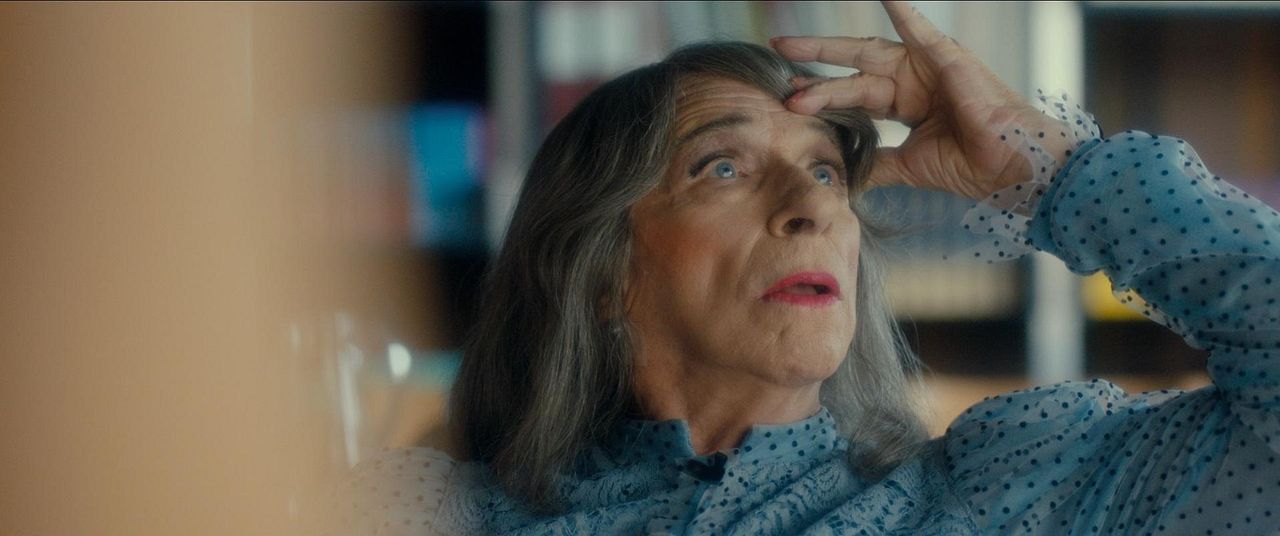 Mme Mills, une voisine si parfaite : Photo