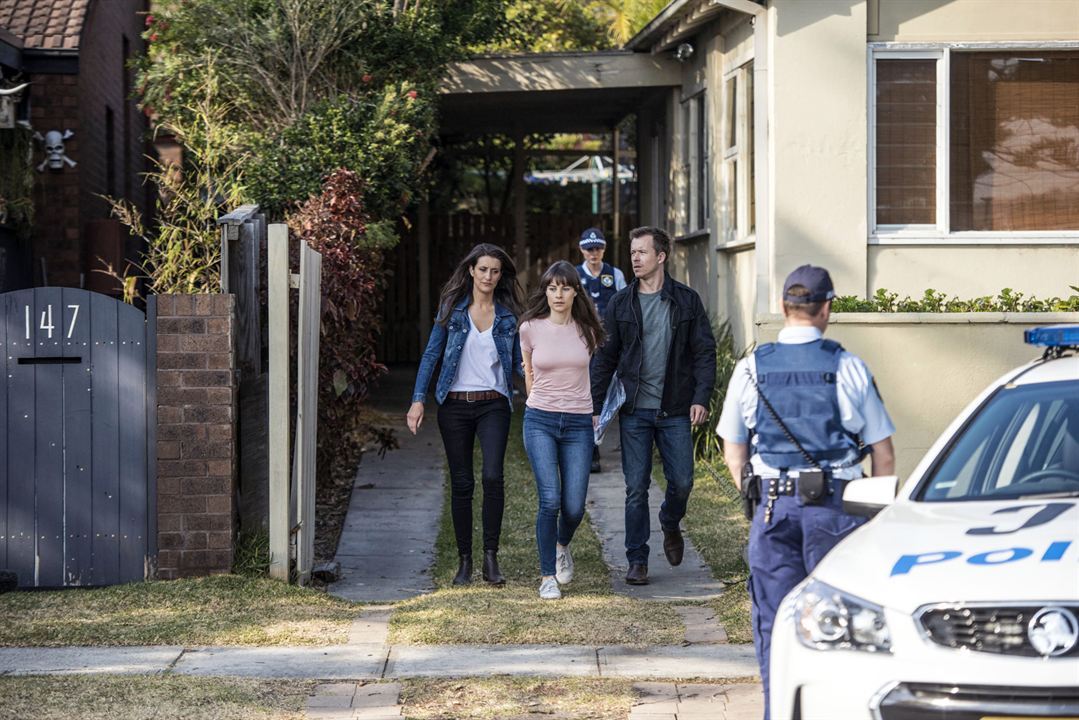 Les proies : Photo Todd Lasance, Ash Ricardo, Freyja Benjamin